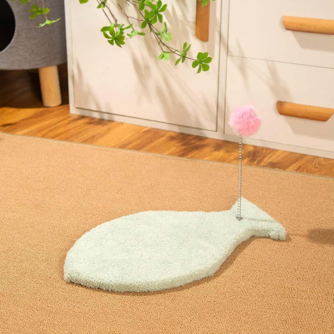 Small Fish Feeding Ball